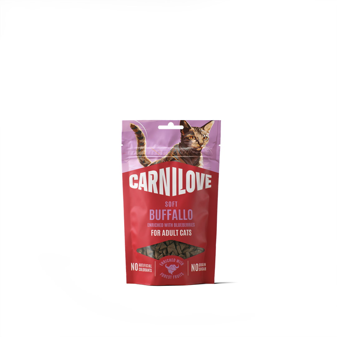 CARNILOVE Cat SOFT Snack Buffalo enriched with Blueberries 50g